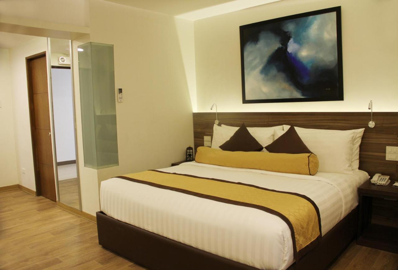 Hotel Marciano Calamba  Exteriér fotografie